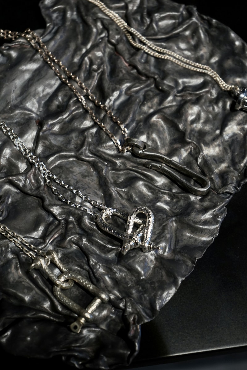 走进 CHINESE MEDICINE JEWELRY SHOP 全新「Wound Gallery」特别展览