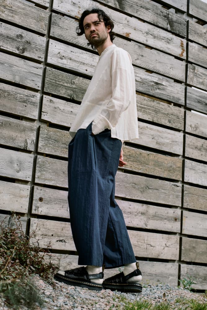 Dr. Martens X Suicoke 全新 DM MURA 聯名鞋款登場