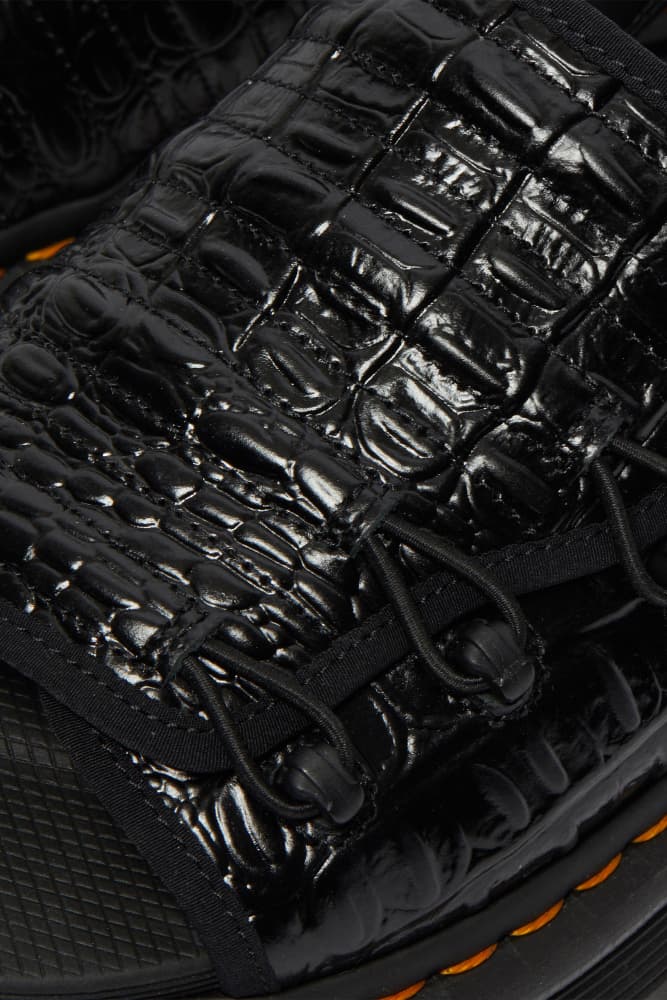 Dr. Martens X Suicoke 全新 DM MURA 聯名鞋款登場