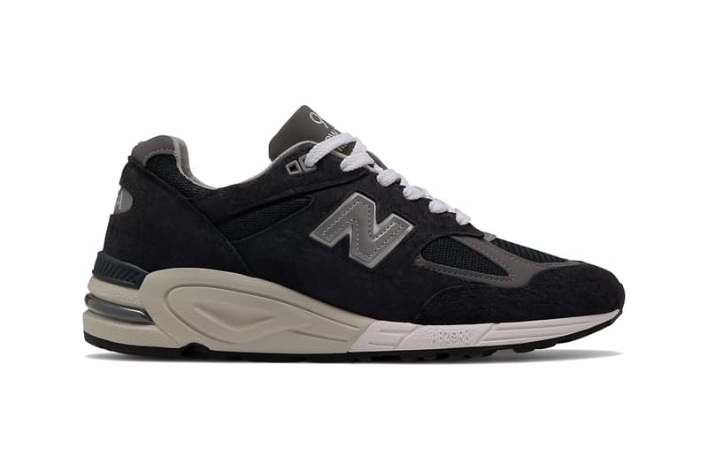 率先预览 New Balance「M990BL2」、「M990NB2」官方图辑