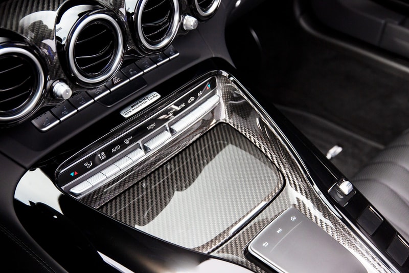 Posaidon 打造 880 匹馬力 Mercedes-AMG GT R Roadster 兇悍性能改裝