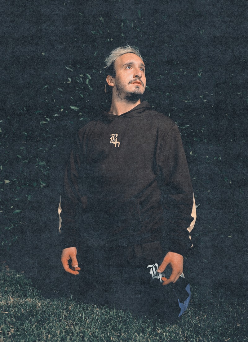 BROCKHAMPTON 联手 Holiday® 带来全新 Merch 系列