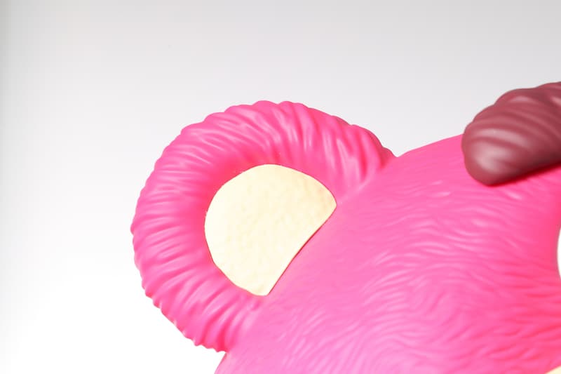 HEROCROSS 携手 Disney 与 Pixar 打造全新 55 cm 搪胶玩偶 Lotso