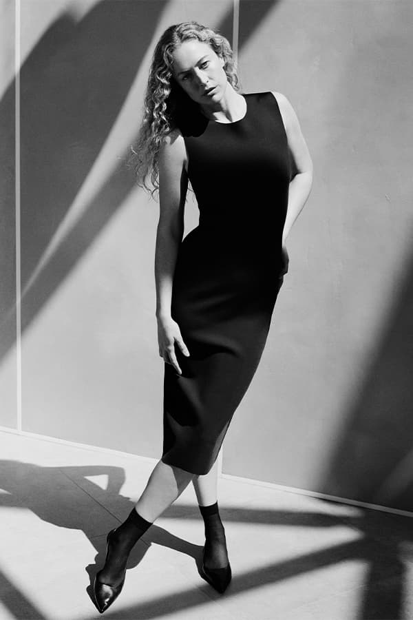 COS 2021 秋冬系列形象大片正式發佈