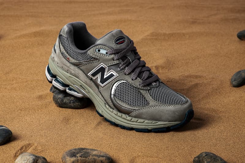 New Balance 2002R LAMTOYS 特别套装正式发布