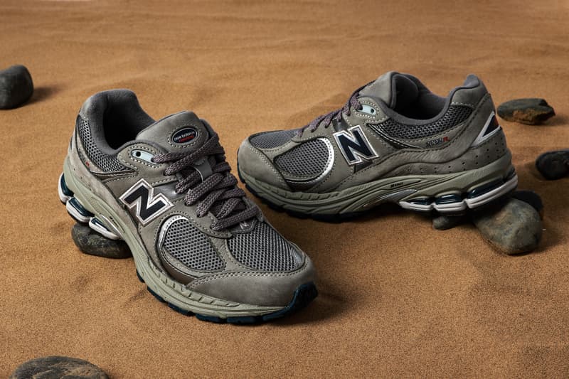 New Balance 2002R LAMTOYS 特别套装正式发布