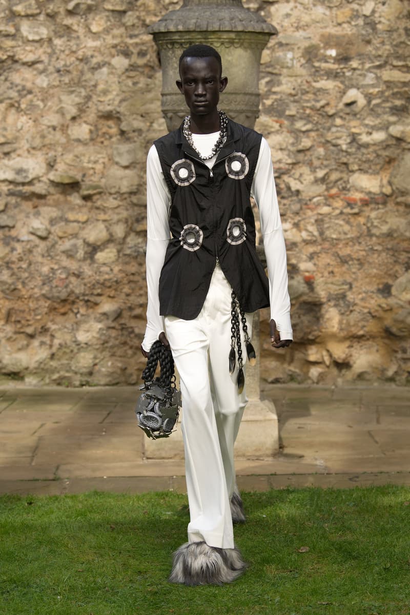 PRONOUNCE 正式发布 2022 春夏系列