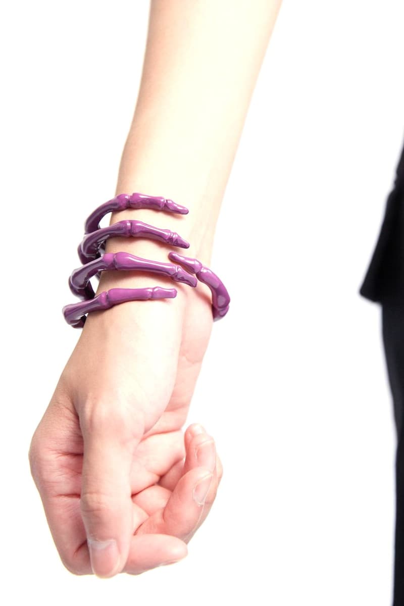 Raf Simons 要價 $1,050 美元「骨骼首飾」正式上架