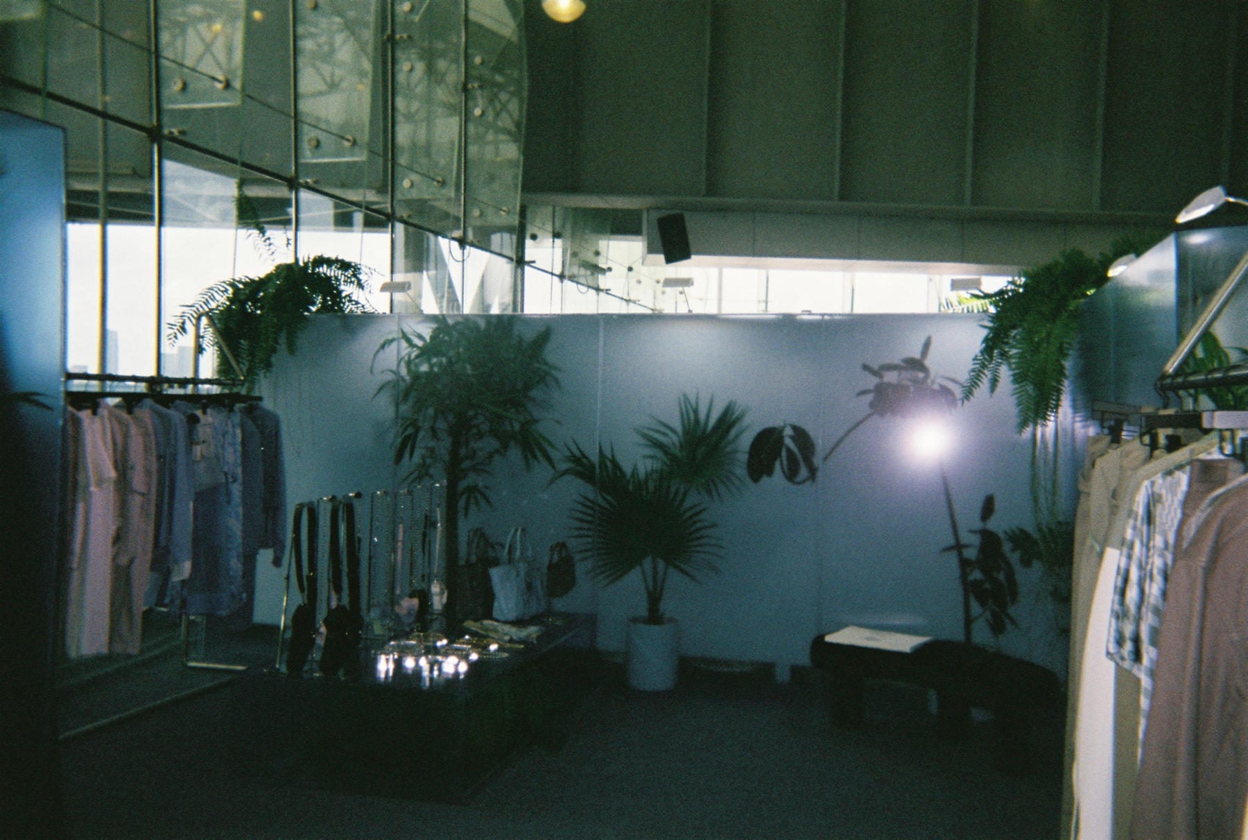 PRIVATE POLICY 设计师 Haoran Li 镜头下的上海时装周