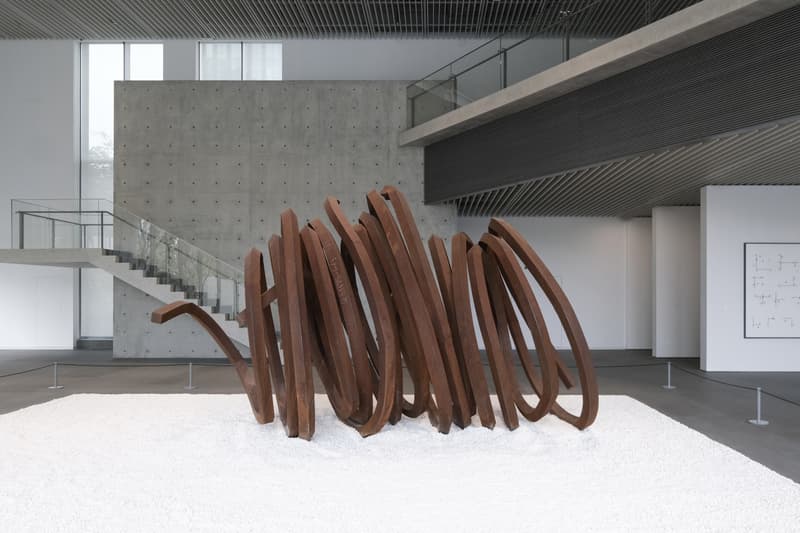 法国艺术家 Bernar Venet 个人展览「Another Language for Painting」正式登陆和美术馆