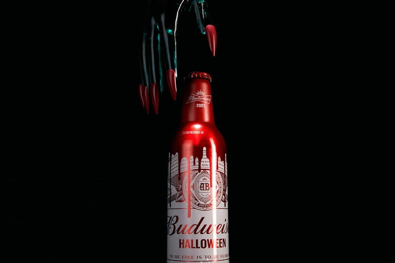 万圣节的「黑化女孩」如何诠释「Dare To Be」的真我精神？