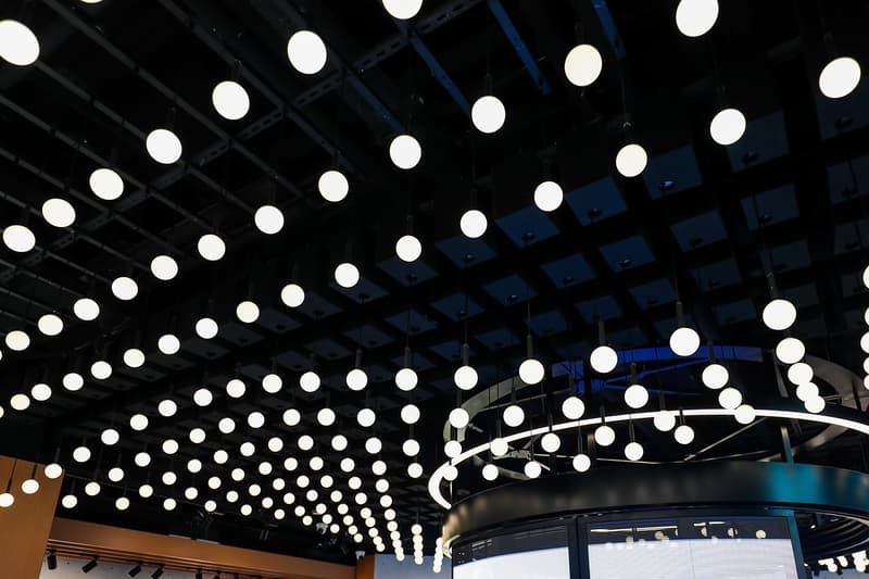 HOKA ONE ONE 全球首家直营品牌体验店开业