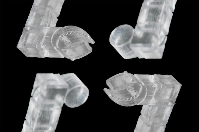 艺术家小龙花打造「火中的鸟鸣」雕塑