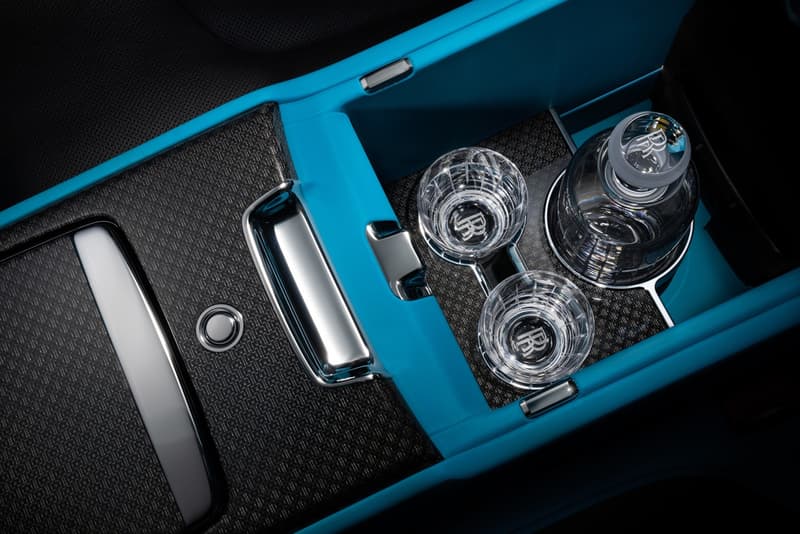 Rolls-Royce Ghost 全新極黑化升級車型 Black Badge 正式登場