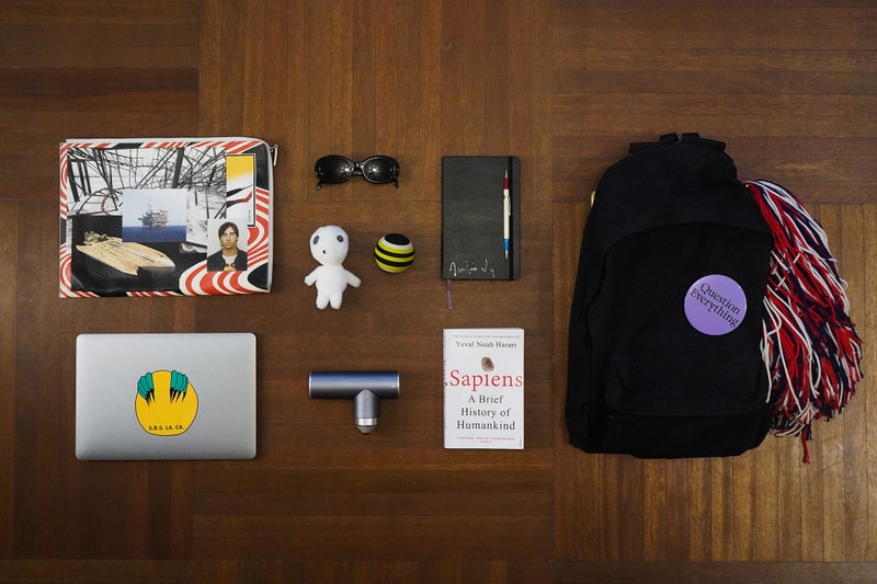 Essentials: Julio Ng 的「时装周期间的必备单品」