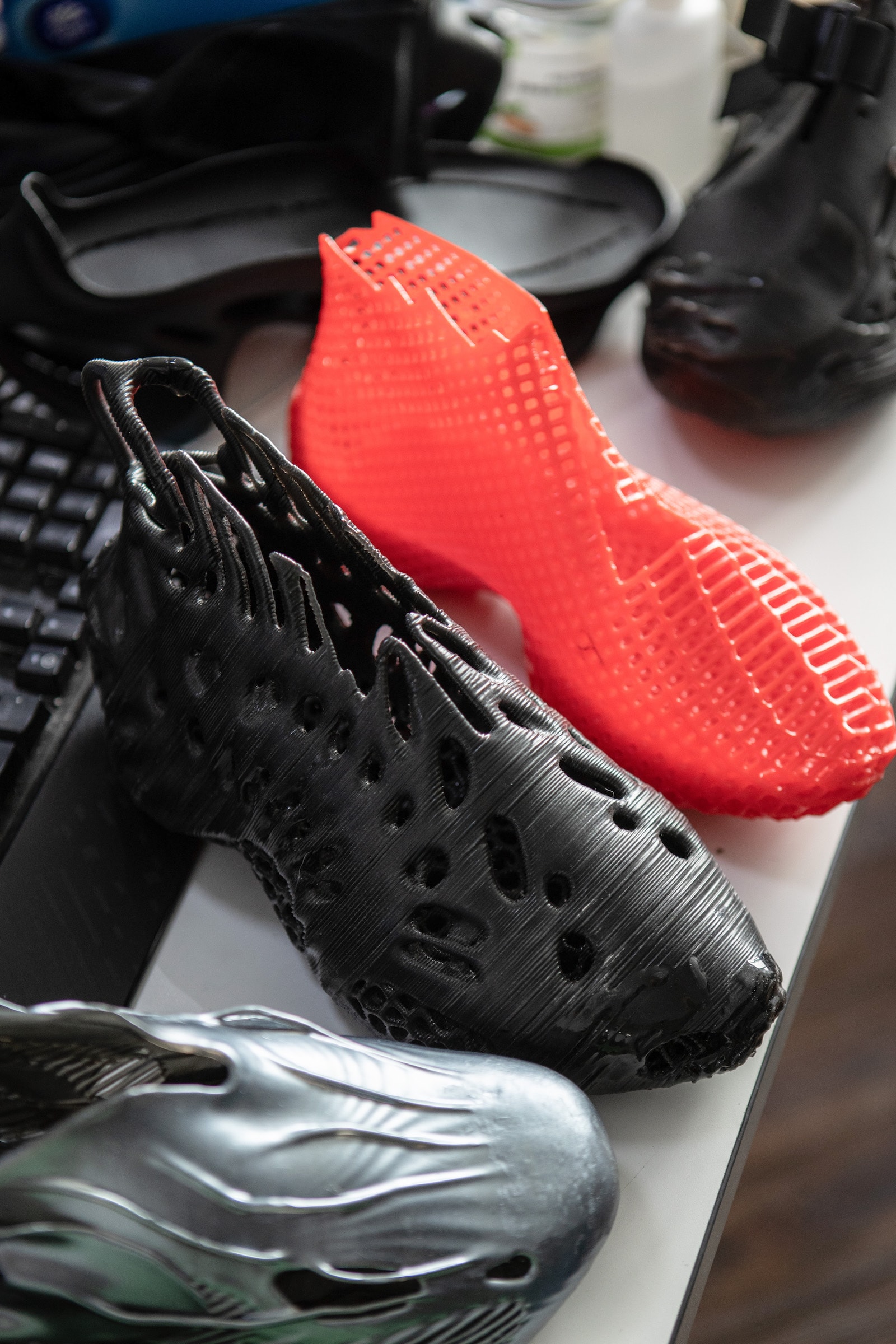 SCRY 主理人魏子雄如何通过 Shuttle 尝试球鞋设计的新可能?-锋巢网