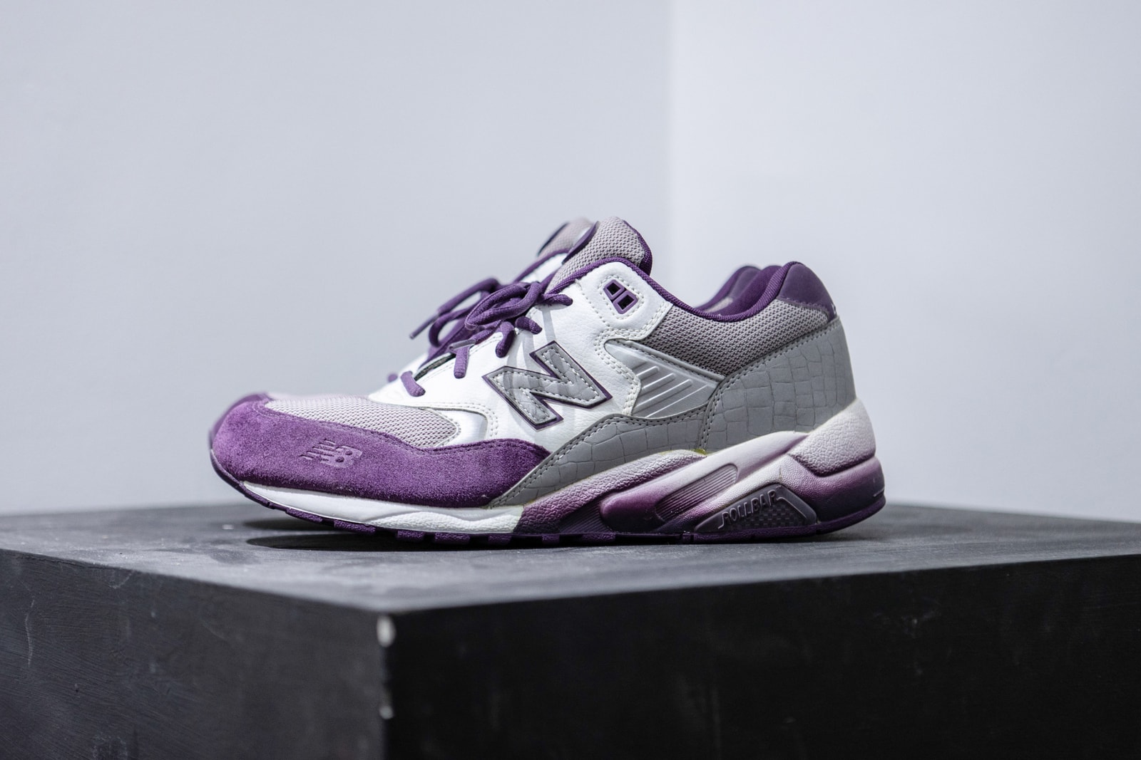 SCRY 主理人魏子雄如何通过 Shuttle 尝试球鞋设计的新可能?-锋巢网