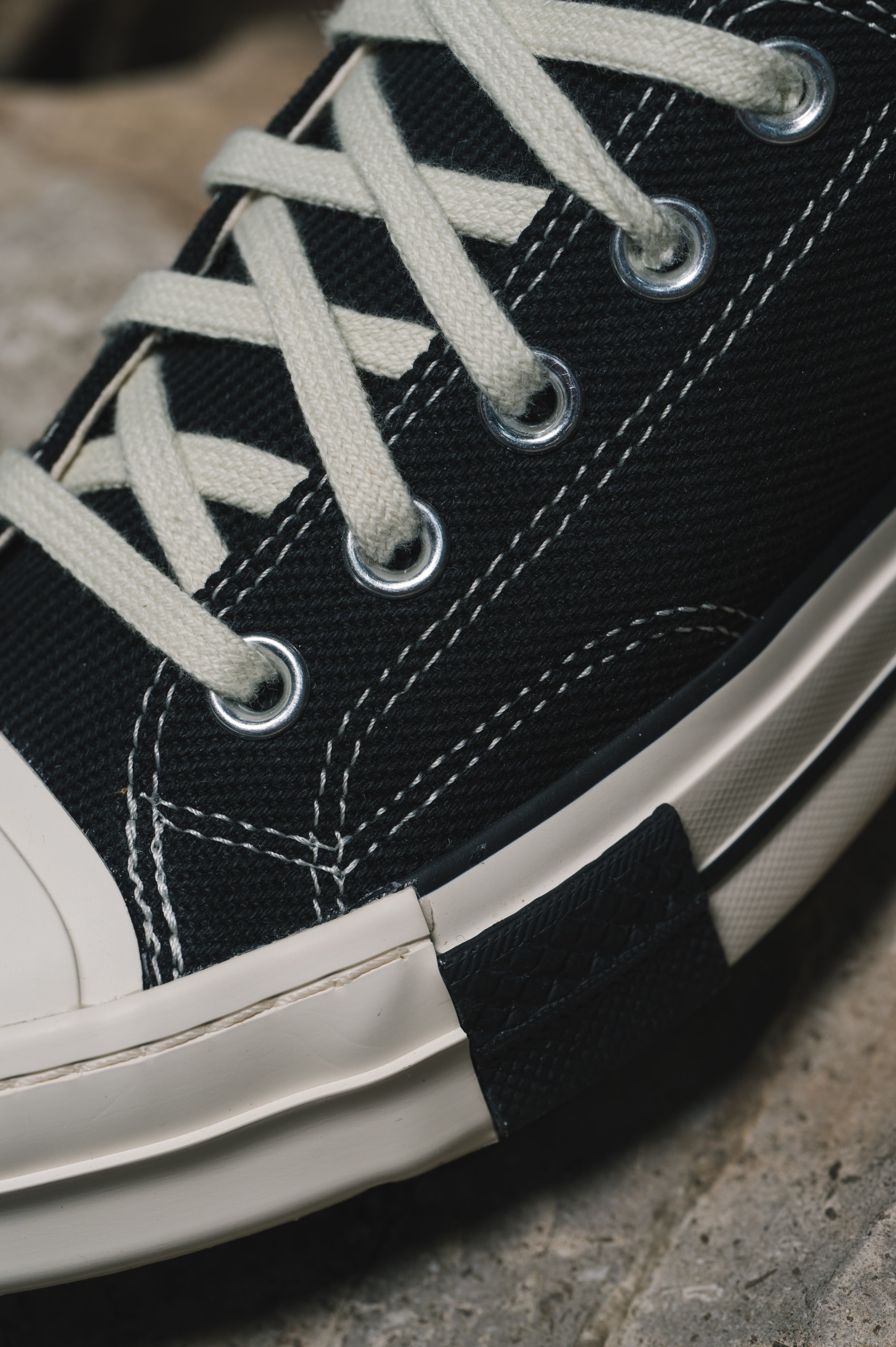 独家近赏 Converse x DRKSHDW 全新联名系列