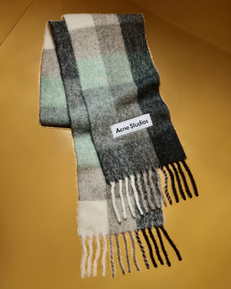 走进 Acne Studios 户外限时体验店 