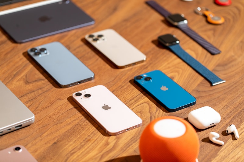 Apple 开启假日季，提供缤纷多彩新品及配件推荐