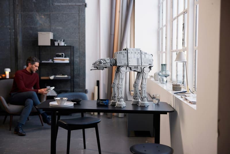 LEGO 正式推出《Star Wars》AT-AT 走獸模型盒組