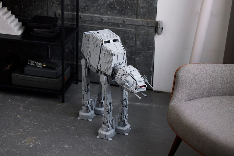 LEGO 正式推出《Star Wars》AT-AT 走獸模型盒組