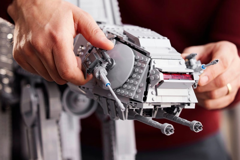 LEGO 正式推出《Star Wars》AT-AT 走獸模型盒組