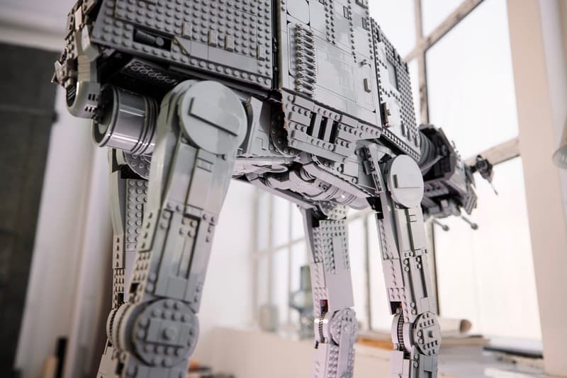 LEGO 正式推出《Star Wars》AT-AT 走獸模型盒組