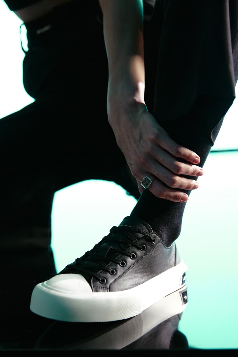 Unawares. 携手 Article No. 推出全新联名鞋款