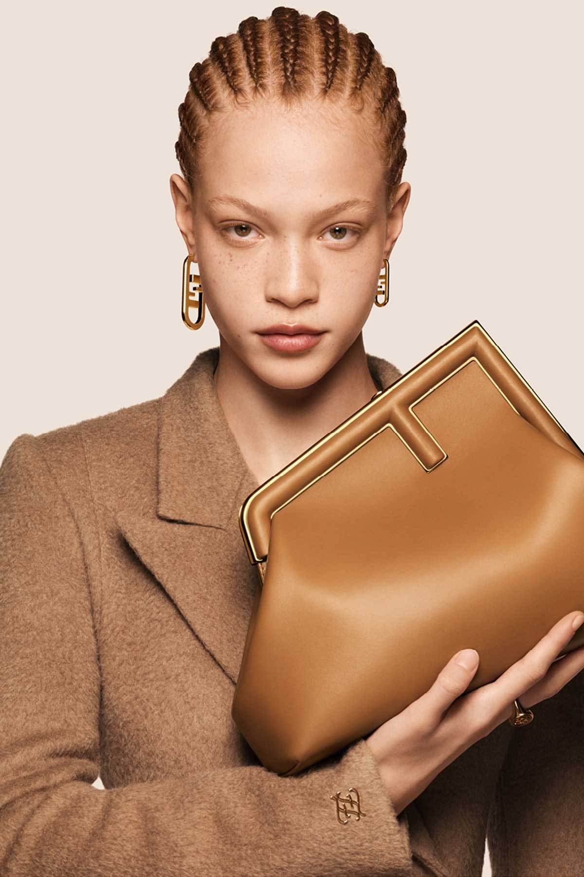 FENDI 的全新运动鞋设计，有哪些值得注意的亮点？