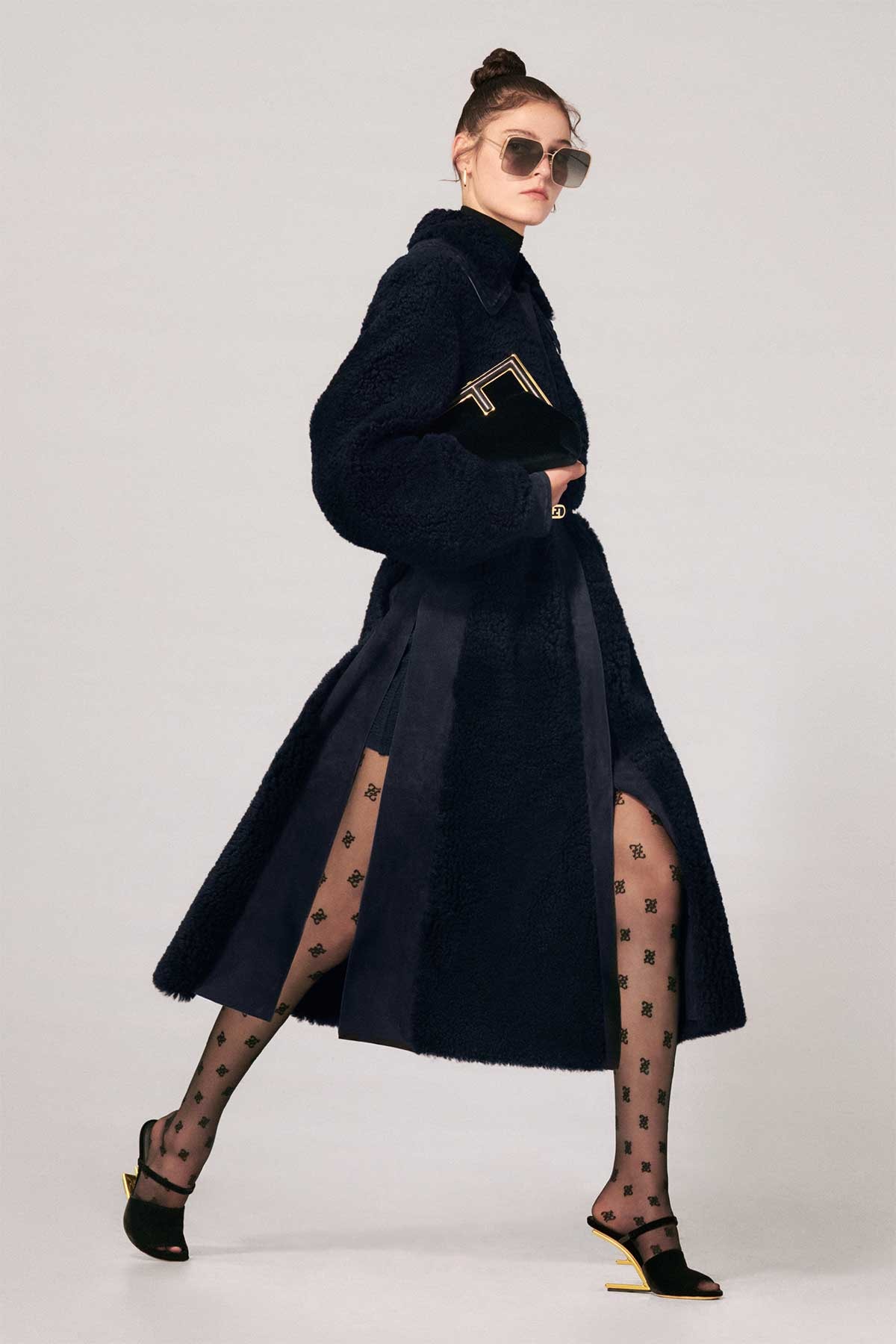 FENDI 的全新运动鞋设计，有哪些值得注意的亮点？