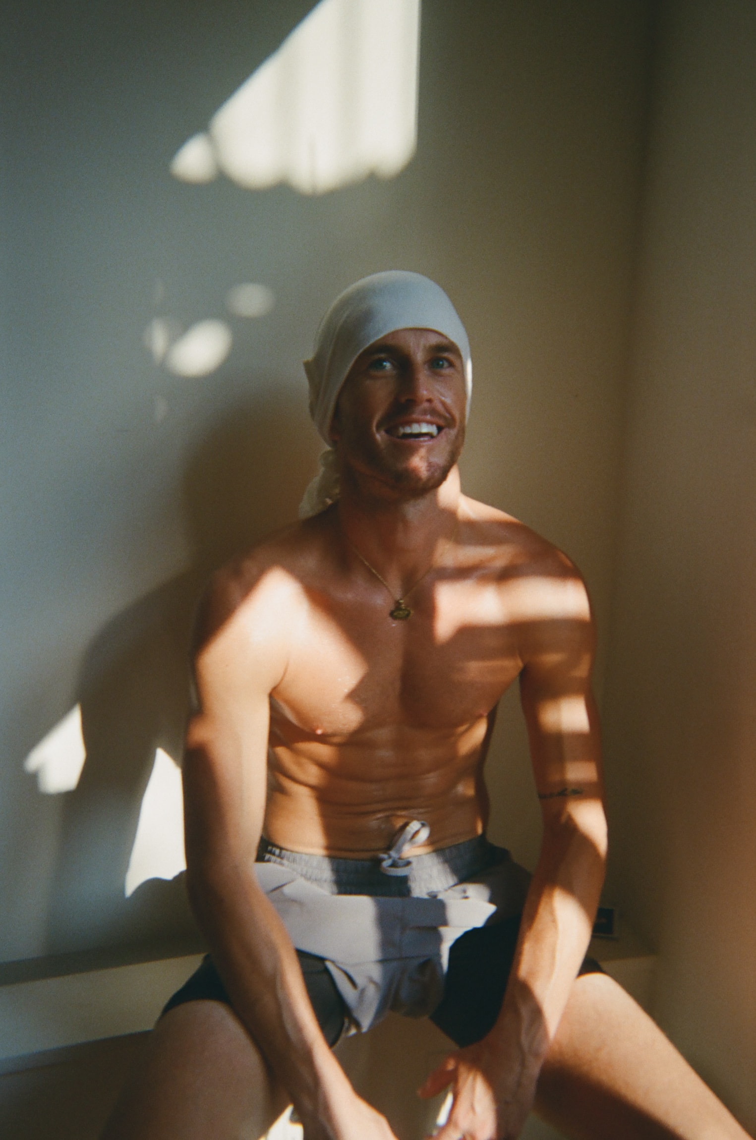 Evan Mock 的「上东区」生活和他镜头下的男孩们 | Manual Exposure