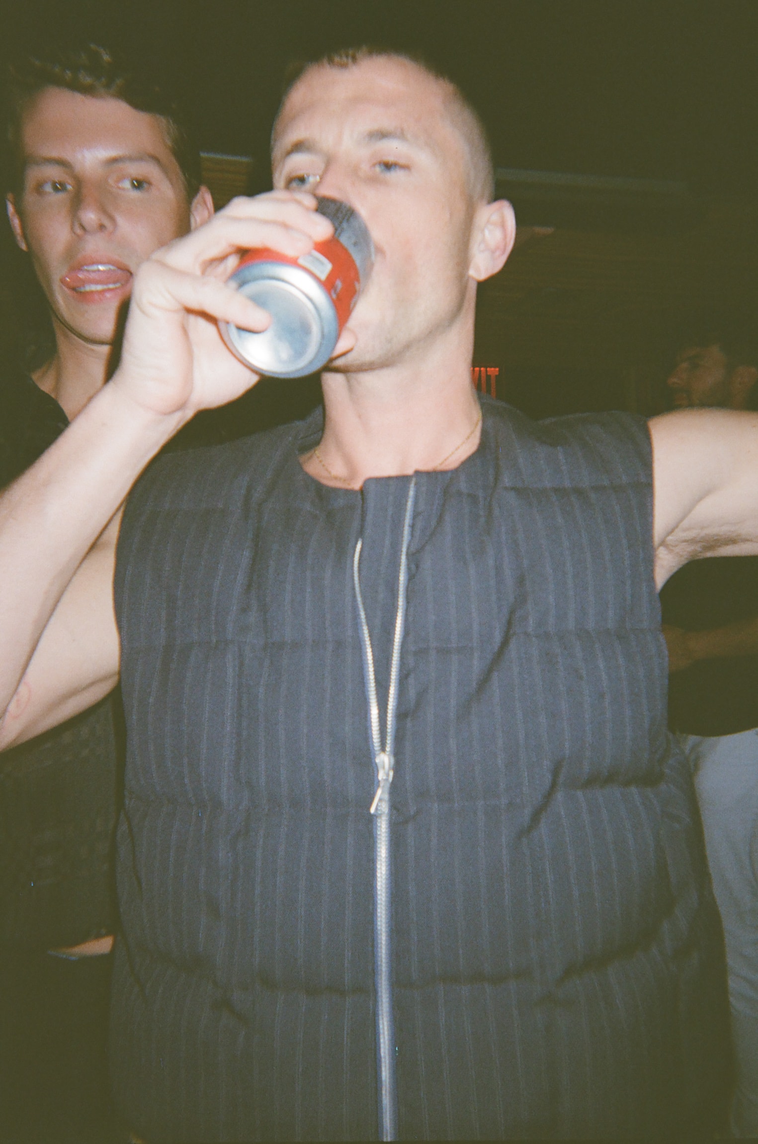 Evan Mock 的「上东区」生活和他镜头下的男孩们 | Manual Exposure