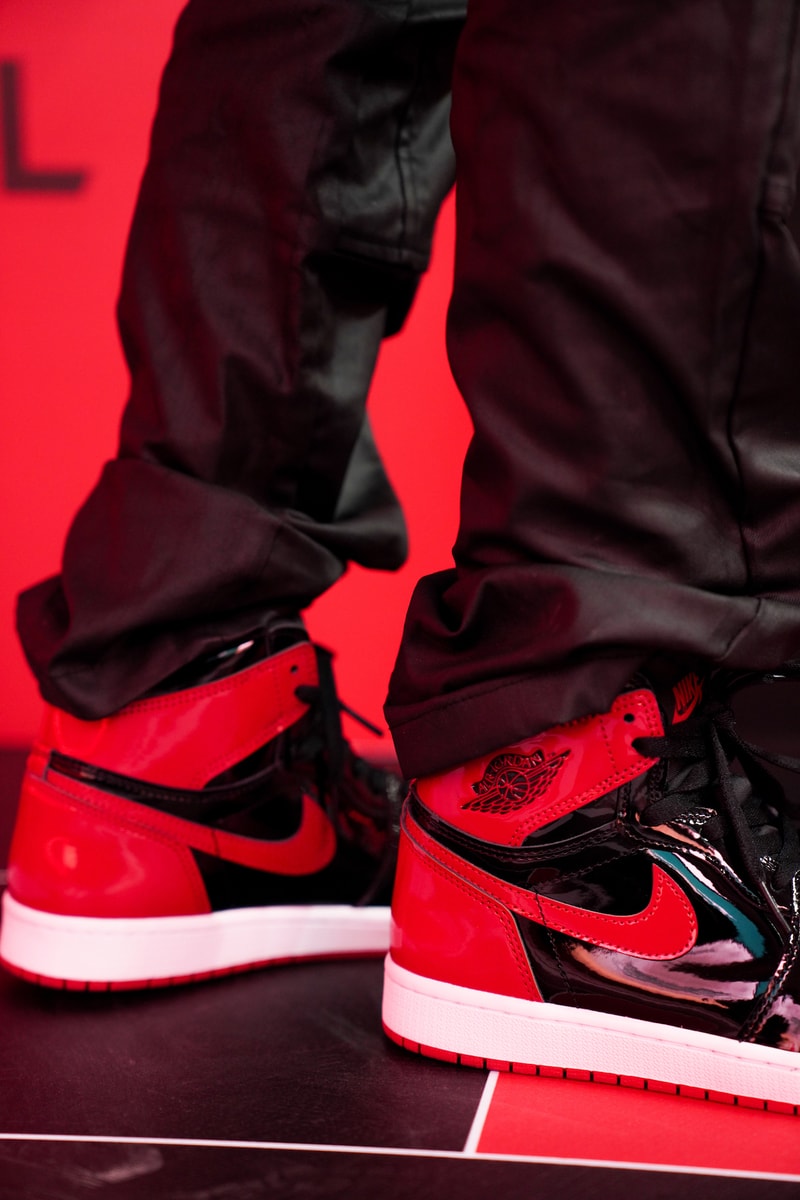 DEAL 于 TX 淮海打造 Air Jordan 1 High OG「黑红派对」