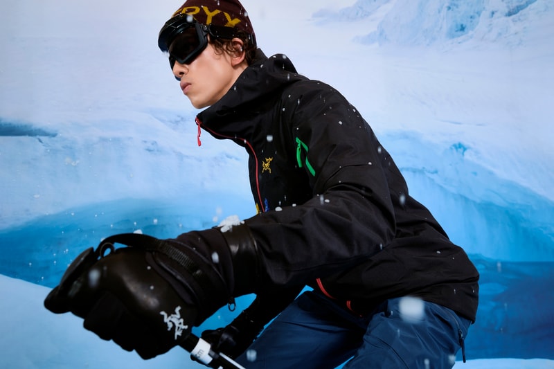 ARC'TERYX 推出复刻款特别配色 RUSH JACKET 滑雪服
