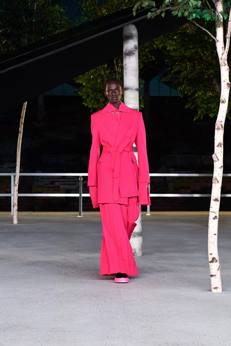 Louis Vuitton 于迈阿密举办 2022 春夏男装系列大秀