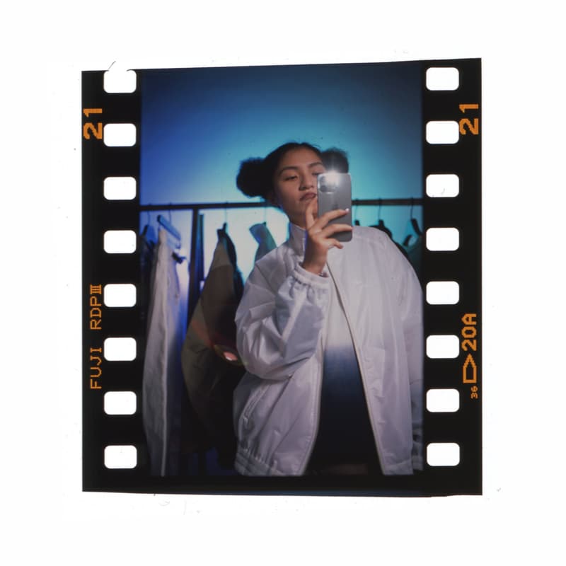 DOE 正式发布 2022 春夏系列 Lookbook