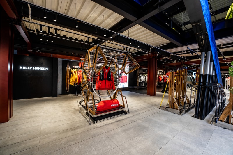 走进 HELLY HANSEN 上海旗舰店