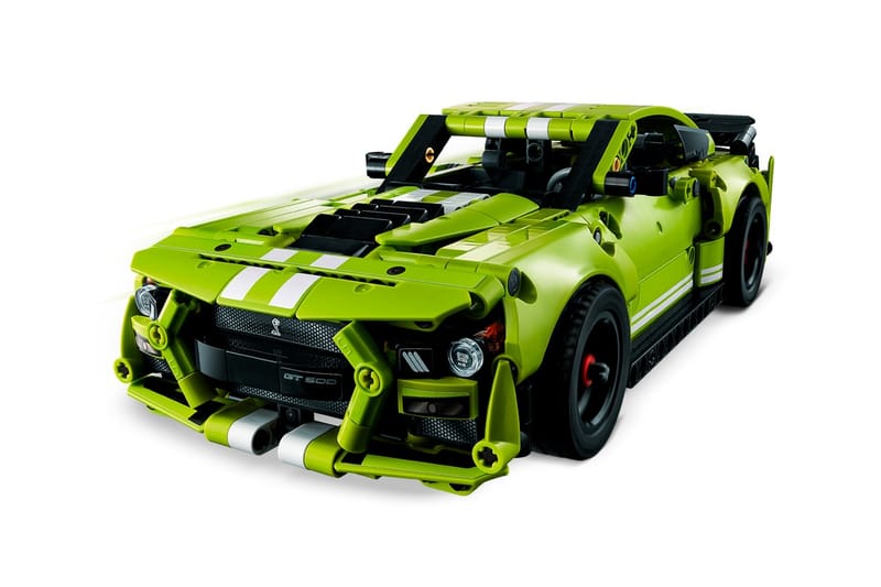 LEGO Technic 實體化 Ford Mustang Shelby GT500 積木模型