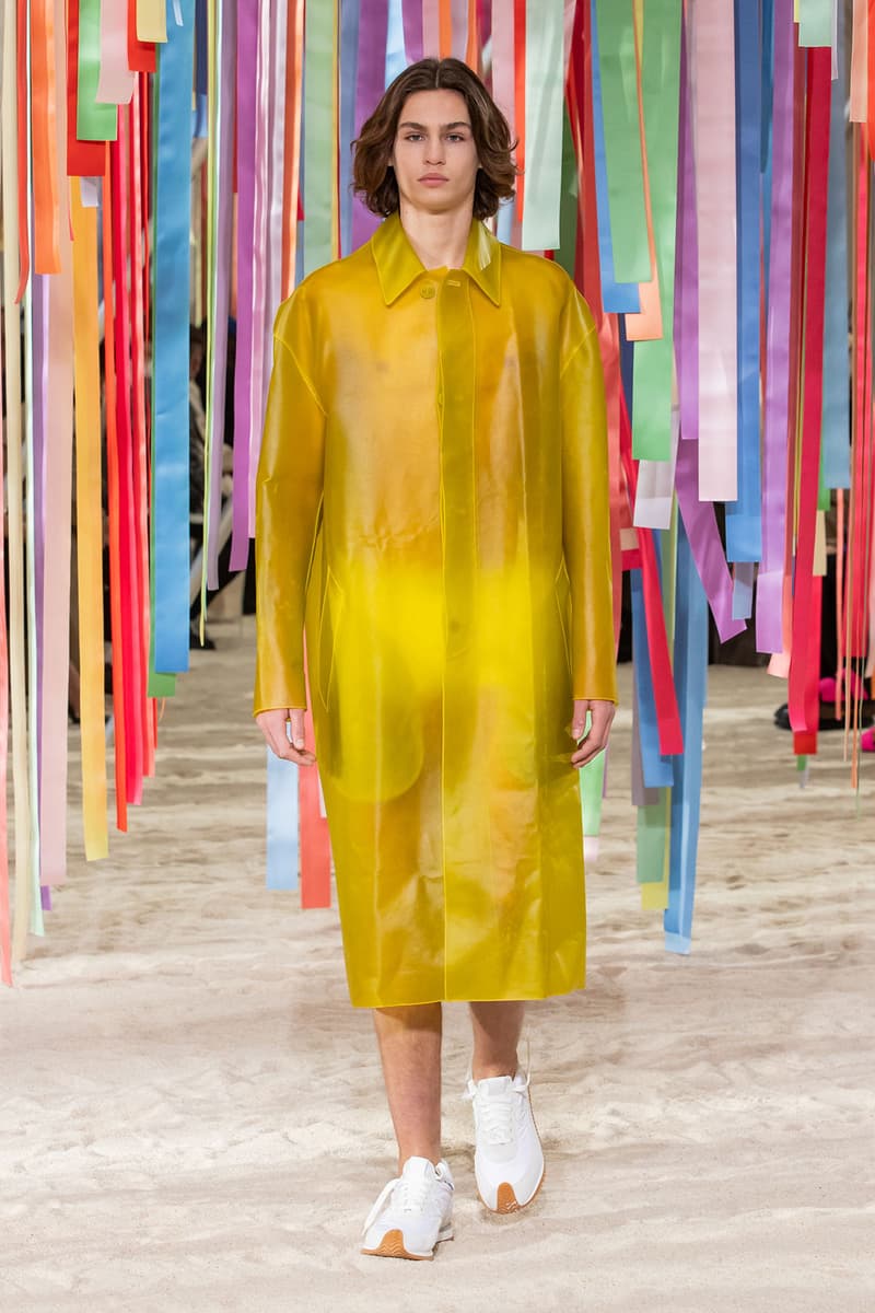 LOEWE 2022 秋冬男裝系列正式發佈