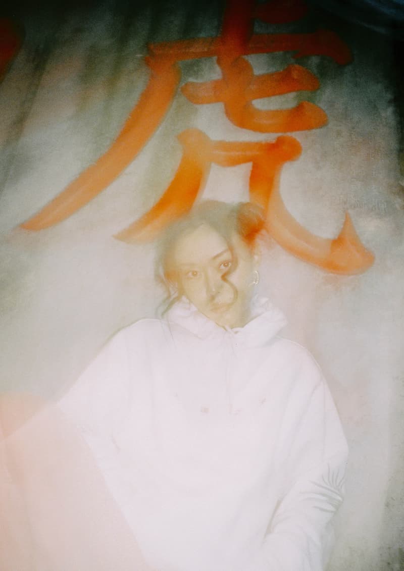 AVENUE & SON 携手艺术家 ZINAN LAM 推出虎年联名胶囊系列