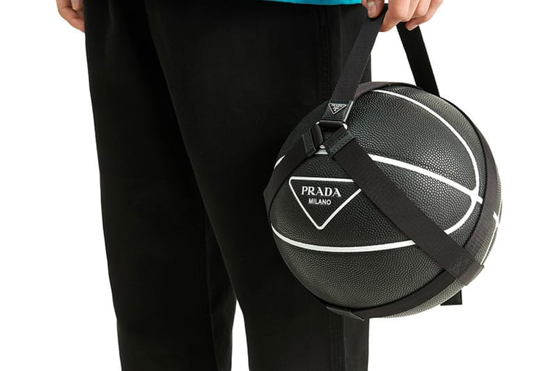 Prada 推出要價 $660 美元別注款籃球
