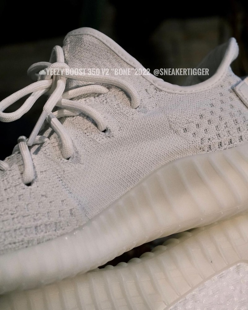 率先近賞 YEEZY BOOST 350 V2 最新配色「Bone」