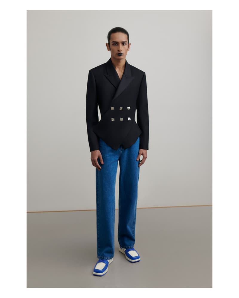 CALVINLUO 发布 2022 秋冬系列