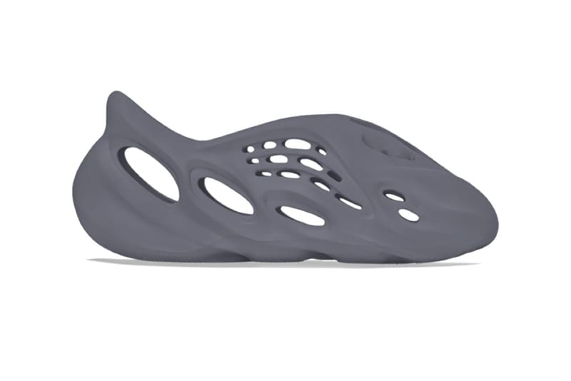 人氣鞋款 adidas YEEZY Foam Runner 最新配色「Onyx」率先曝光