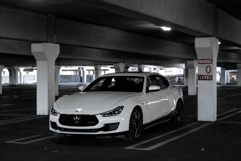 HYPEBEAST 實測 2021 年式樣 fragment design x Maserati Ghibli S Q4 車款