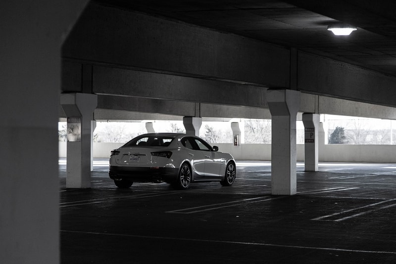 HYPEBEAST 實測 2021 年式樣 fragment design x Maserati Ghibli S Q4 車款