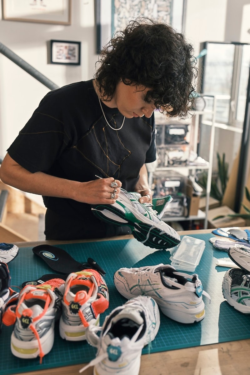 ASICS 聯手「解構設計師」Helen Kirkum 打造限定款 GEL-1090