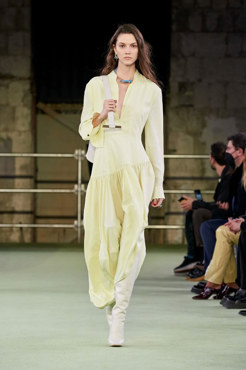 新任創意總監 Matthieu Blazy 主導之 Bottega Veneta 2022 秋冬系列正式登場