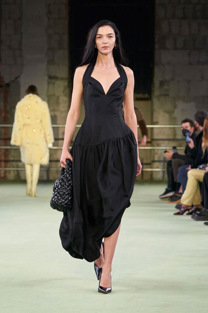 新任創意總監 Matthieu Blazy 主導之 Bottega Veneta 2022 秋冬系列正式登場